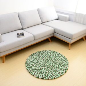 Green tone felt ball rug