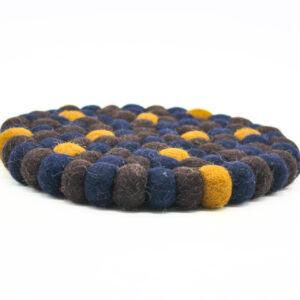Felt ball Trivet
