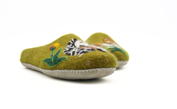 Felt shoes and slipper