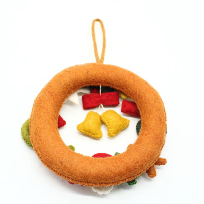 Handmade felt Christmas wreath with charming Christmas ornament design, crafted from 100% natural wool - Image 6