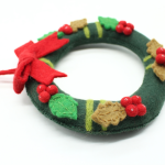 Handmade Christmas Wreath with Red Bow and Cherry Berries for Festive Home Decoration - Image 10