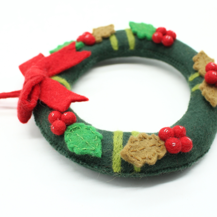 Handmade Christmas Wreath with Red Bow and Cherry Berries for Festive Home Decoration - Image 10