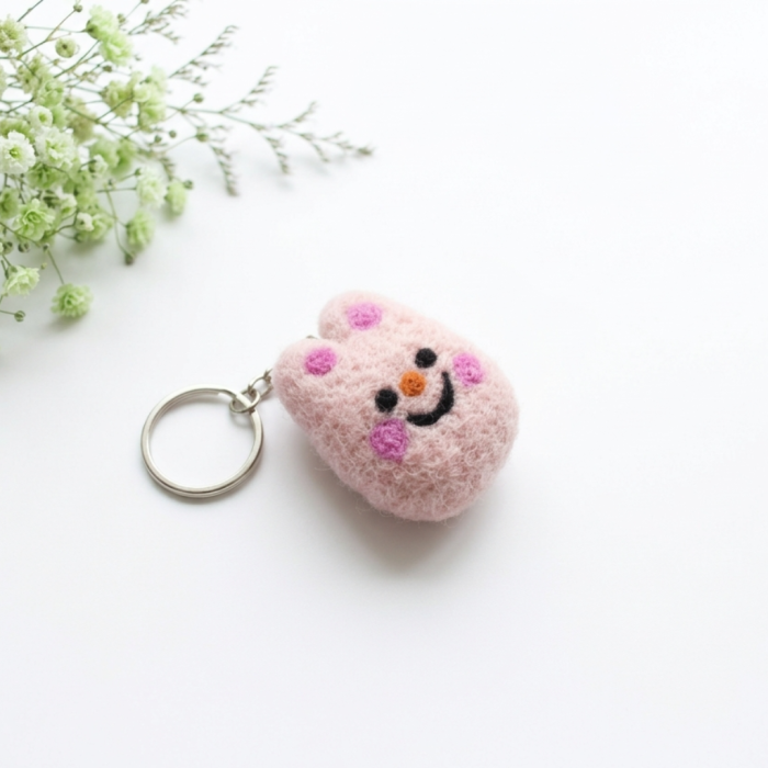 Handmade Felt Keychain Crafted from 100% Natural Wool - Image 4