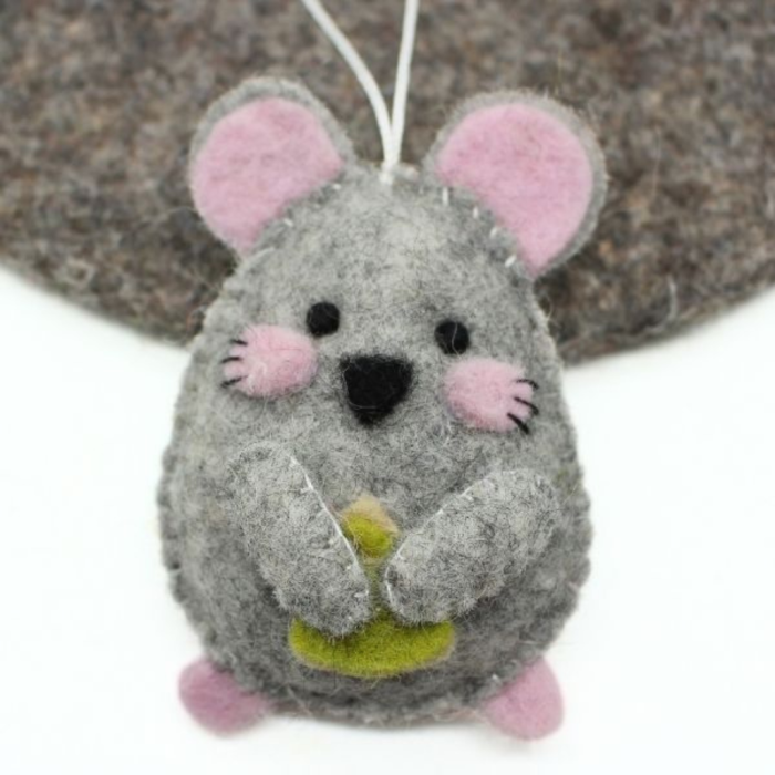 Handmade Felt Gray Mouse Ornament - Image 4