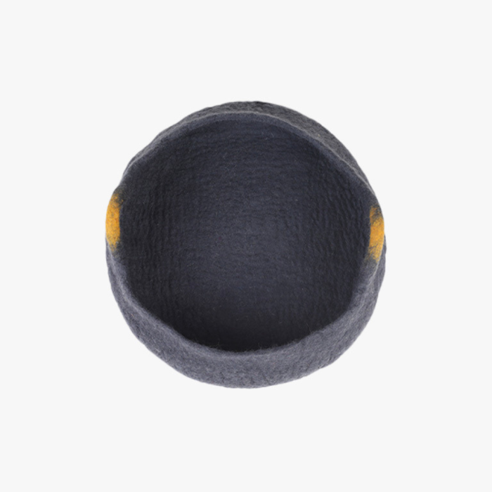Handmade Felt Cat Bed / Basket - Image 4