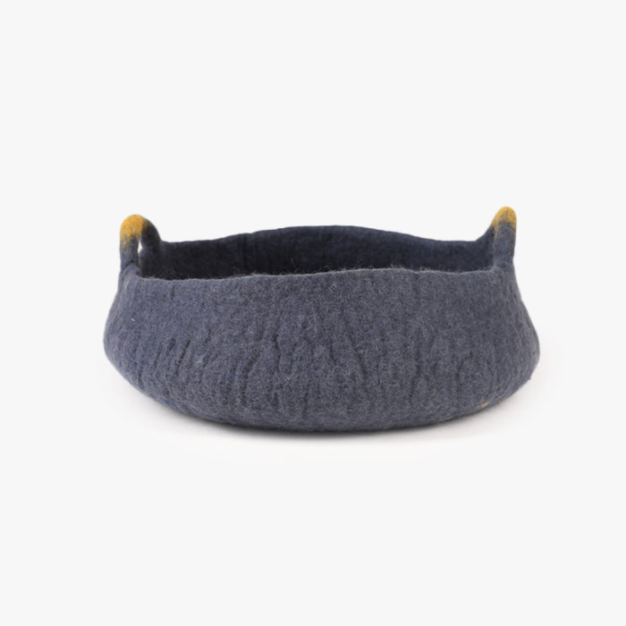 Handmade Felt Cat Bed / Basket - Image 2